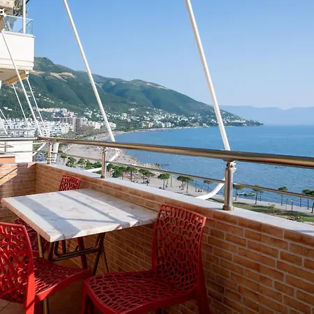 דירה 2-bedroom Beachfront With Sea View