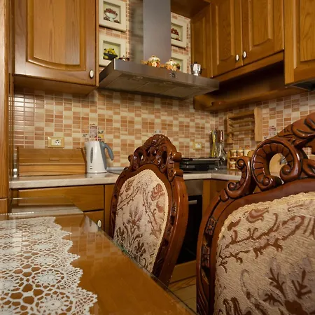 아파트 2-bedroom Beachfront With Sea View Vlorë